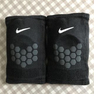 ナイキ(NIKE)のれちぶ様専用バレーボールひざサポーター 「NIKE」(バレーボール)