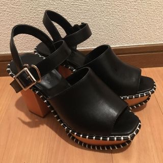 マウジー(moussy)のBUCKLE WOODEN SABOT(サンダル)