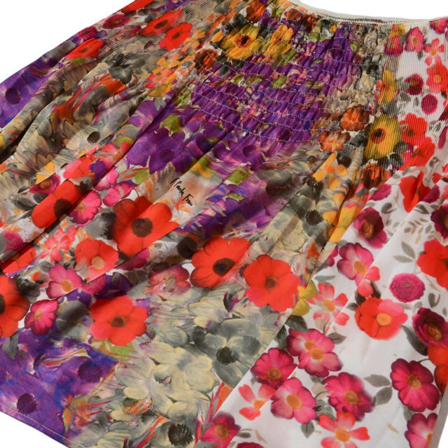 PAOLA FRANI(パオラフラーニ)の未使用 パオラフラーニ 花柄フレアスカート レディースのスカート(ひざ丈スカート)の商品写真