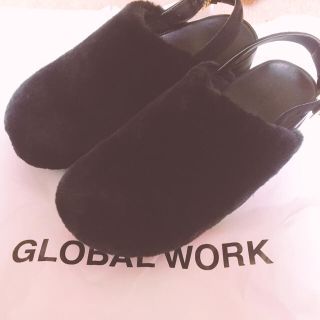 グローバルワーク(GLOBAL WORK)のファーサンダル(サンダル)