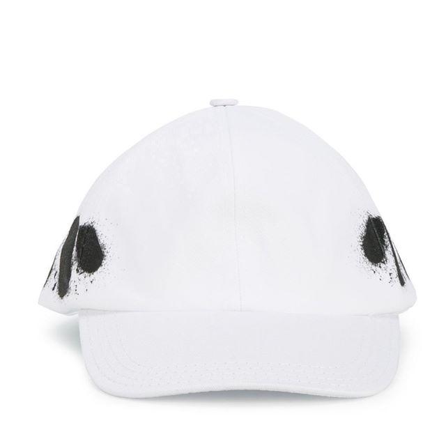 OFF-WHITE(オフホワイト)のOFF-WHITEオフホワイト スプレー　キャップ メンズの帽子(キャップ)の商品写真