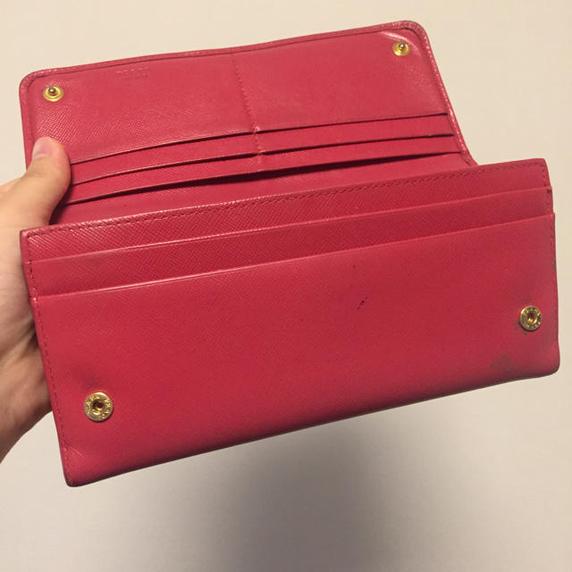 PRADA(プラダ)のPRADA サフィアーノリボン財布 中古 レディースのファッション小物(財布)の商品写真