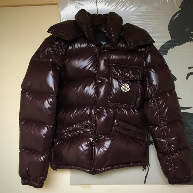 MONCLER(モンクレール)の商談中 メンズのジャケット/アウター(ダウンジャケット)の商品写真