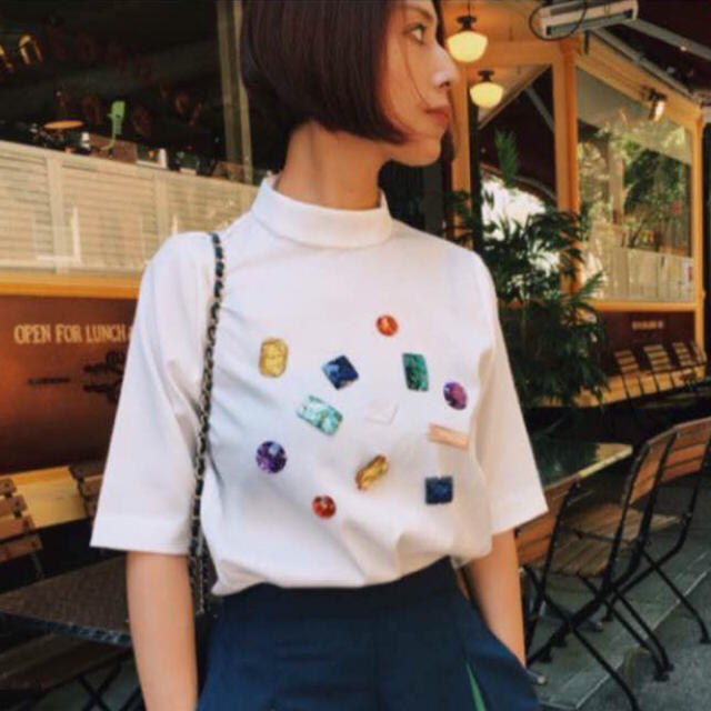 Ameri VINTAGE(アメリヴィンテージ)のAmeri vintage ＊ many bijou high neck top レディースのトップス(Tシャツ(半袖/袖なし))の商品写真