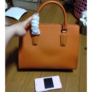 チャールズアンドキース(Charles and Keith)のCHARLES&KEITH バッグ(ハンドバッグ)