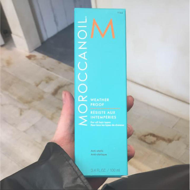 Moroccan oil(モロッカンオイル)のモロッカンオイルウェザープルーフ100ml コスメ/美容のヘアケア/スタイリング(ヘアケア)の商品写真