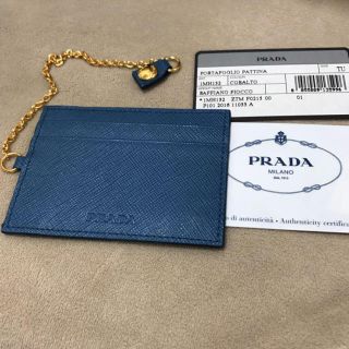 プラダ(PRADA)の☆新品☆プラダ☆パスケース☆(名刺入れ/定期入れ)