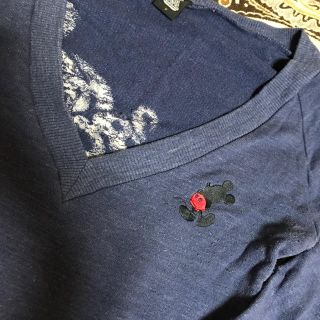 マウジー(moussy)のChiliさん専用 マウジー Vネック薄手セーター ミッキー(ニット/セーター)