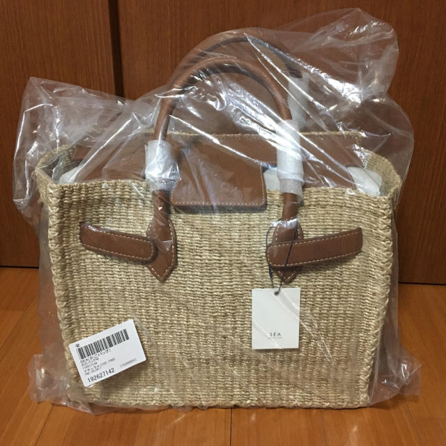 SEA(シー)の【新品 未使用】SEA カゴバーキン M レディースのバッグ(かごバッグ/ストローバッグ)の商品写真
