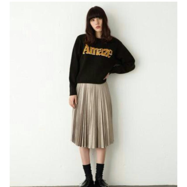 moussy(マウジー)のマウジー♡定価14000円メタリックゴールドプリーツスカート レディースのスカート(ひざ丈スカート)の商品写真