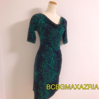 ビーシービージーマックスアズリア(BCBGMAXAZRIA)のbcbgmaxazriワンピース//maxandcleoマックスマーラフォクシー(ひざ丈ワンピース)