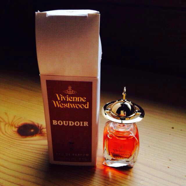 Vivienne Westwood(ヴィヴィアンウエストウッド)のviviennewestwood香水 コスメ/美容の香水(香水(女性用))の商品写真