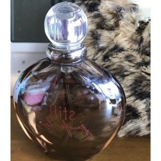 ジェニファーロペス(J.Lo)のジェニファーロペス スティル 50ml(香水(女性用))