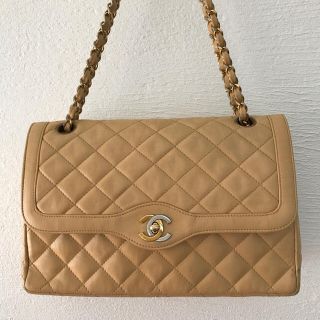 CHANEL(フリル ・ ショルダーバッグ)のフリマアイテム一覧 CHANEL(フリル ・ ショルダーバッグ)のフリマアイテム一覧