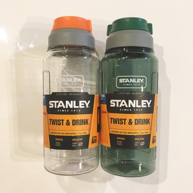 patagonia(パタゴニア)のSTANLEY スタンレー ウォーターボトル 709mL×2 インテリア/住まい/日用品のキッチン/食器(容器)の商品写真