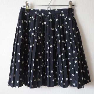 ウィルセレクション(WILLSELECTION)のひぴのさん専用♡ウィルセレクション ディズニーコラボ デイジー♡マーガレット(ひざ丈スカート)