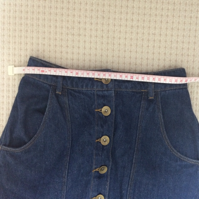 WEGO(ウィゴー)の前ボタン スカート レディースのスカート(ミニスカート)の商品写真