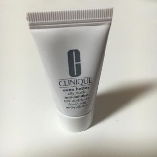 クリニーク(CLINIQUE)の新品未使用 イーブンベターシティブロック  ポリュテクション40(化粧下地)