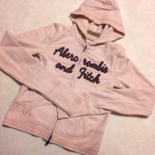 アバクロンビーアンドフィッチ(Abercrombie&Fitch)のアバクロパーカー(パーカー)