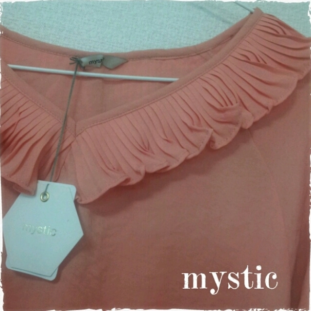 mystic(ミスティック)の新品衿フリルチュニック レディースのトップス(チュニック)の商品写真