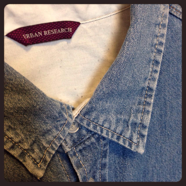 URBAN RESEARCH(アーバンリサーチ)のURBANRESEARCH デニムシャツ レディースのトップス(シャツ/ブラウス(長袖/七分))の商品写真