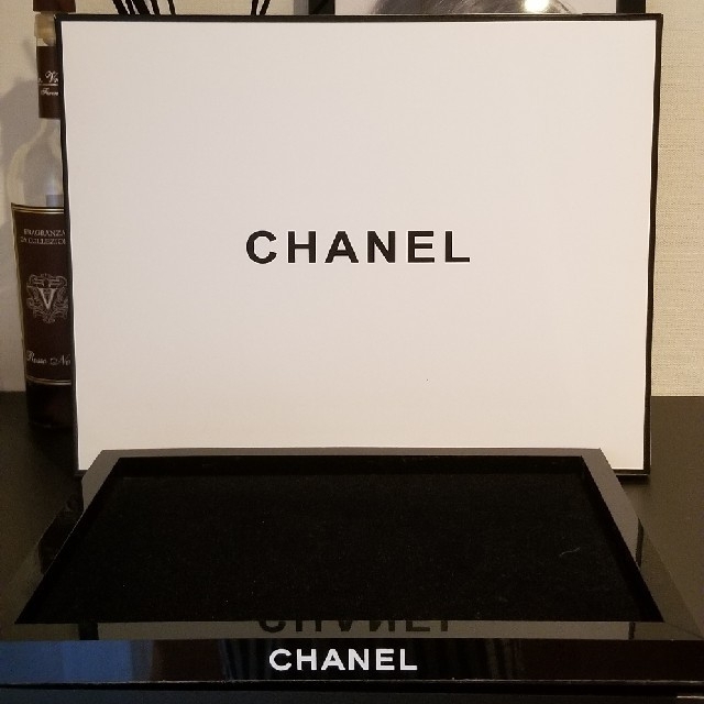 CHANEL(シャネル)のCHANELトレーノベルティー インテリア/住まい/日用品のインテリア小物(小物入れ)の商品写真