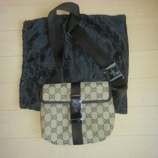 グッチ(Gucci)のGUCCI　ウエストバック　美品☆(ボディバッグ/ウエストポーチ)