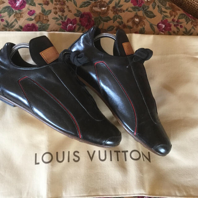 LOUIS VUITTON(ルイヴィトン)の✨LOUISVUITTON✨ドライビングシューズ🌟レディース「23」 レディースの靴/シューズ(スニーカー)の商品写真