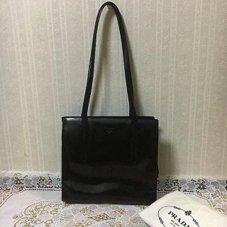 プラダ エナメル トートバッグ | www.jarussi.com.br