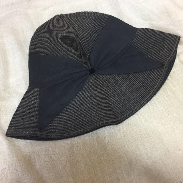 アシーナニューヨーク  リサコ  ブラック 帽子