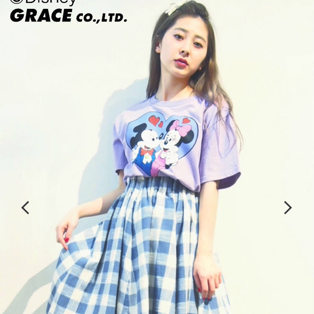 merry jenny(メリージェニー)のMICKEY & MINNIE Tシャツ 【パープル】 レディースのトップス(Tシャツ(半袖/袖なし))の商品写真