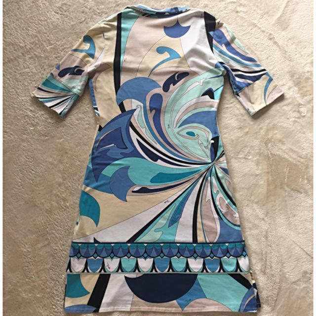 EMILIO PUCCI(エミリオプッチ)のプッチ夏柄ワンピース💙💙💙💙💙💙最終値下げ レディースのワンピース(ミニワンピース)の商品写真