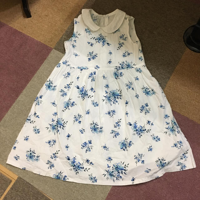 ベルメゾン(ベルメゾン)のワンピース130 キッズ/ベビー/マタニティのキッズ服女の子用(90cm~)(ワンピース)の商品写真