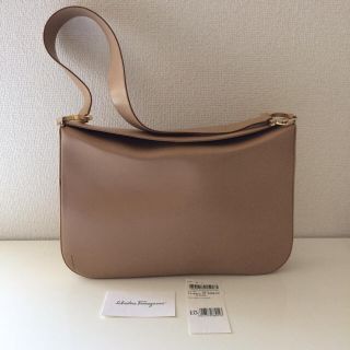 サルヴァトーレフェラガモ(Salvatore Ferragamo)の【Salvatore Ferragamo】ハンドバック(ハンドバッグ)