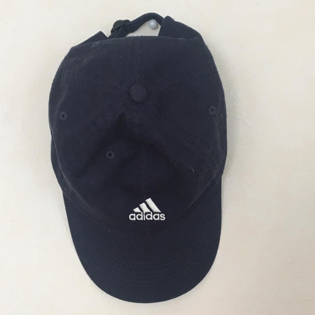 adidas(アディダス)のadidas ローキャップ レディースの帽子(キャップ)の商品写真