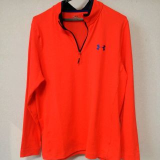 アンダーアーマー(UNDER ARMOUR)のUNDER ARMOUR(アンダーアーマー)長袖　美品 (ウェア)