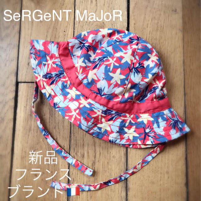 PETIT BATEAU(プチバトー)のフランスブランド"SeRGeNT MaJoR"　子供帽子　レッド花柄 キッズ/ベビー/マタニティのこども用ファッション小物(帽子)の商品写真