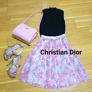 クリスチャンディオール(Christian Dior)のChristian Dior♡ヴィンテージ♡花柄ふんわりスカート(ひざ丈スカート)