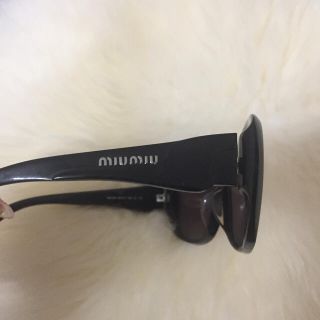 ミュウミュウ(miumiu)のMIUMIU サングラス(サングラス/メガネ)