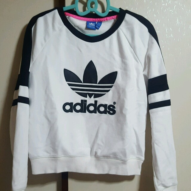 adidas Originalsトレーナー