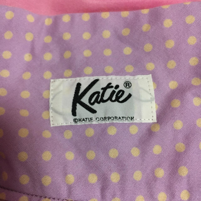 Katie(ケイティー)のケイティ　紫マーガレットサロペ レディースのパンツ(サロペット/オーバーオール)の商品写真