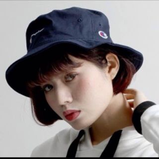 チャンピオン(Champion)の*美品*champion ブラック バケットハット(ハット)