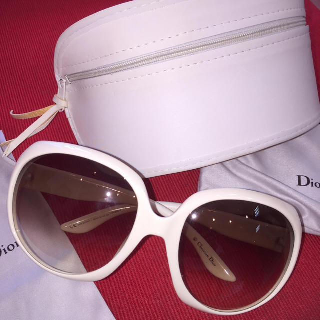 Christian Dior(クリスチャンディオール)のディオール  サングラス レディースのファッション小物(サングラス/メガネ)の商品写真