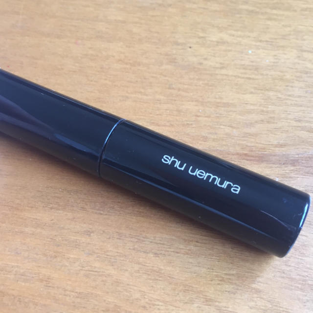 shu uemura(シュウウエムラ)の【新品】シュウウエムラリキッドアイブロウ コスメ/美容のベースメイク/化粧品(パウダーアイブロウ)の商品写真