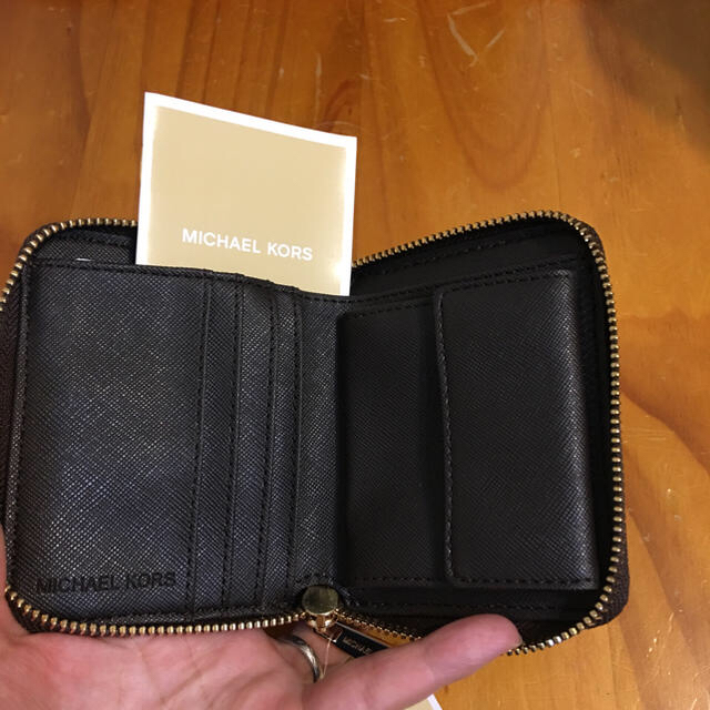 Michael Kors(マイケルコース)のMICHAEL KORS  財布 新品本物 レディースのファッション小物(財布)の商品写真