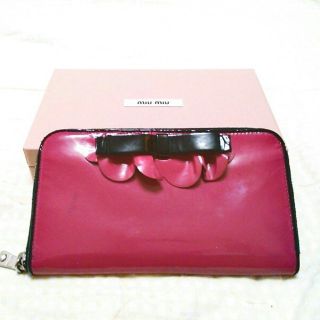 ミュウミュウ(miumiu)の♡早い者勝ちsale♡(財布)