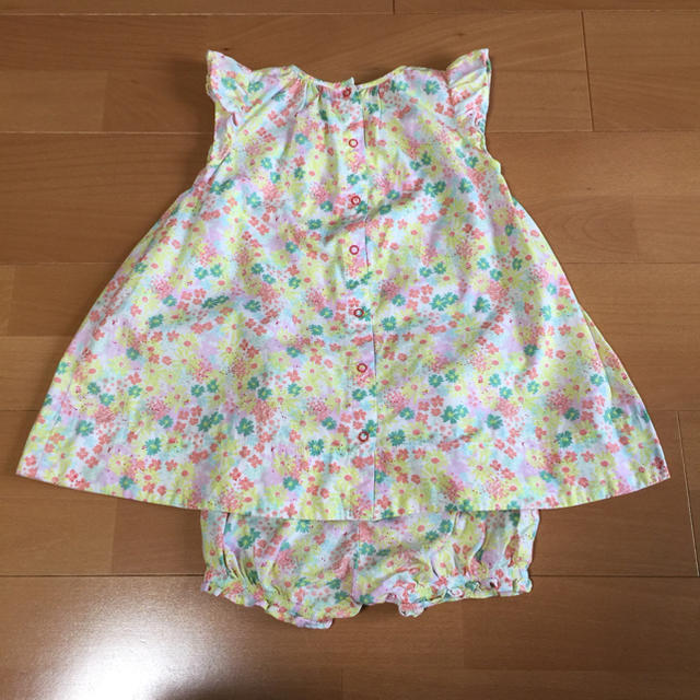 PETIT BATEAU(プチバトー)のプチバトーセットアップ キッズ/ベビー/マタニティのキッズ服女の子用(90cm~)(Tシャツ/カットソー)の商品写真