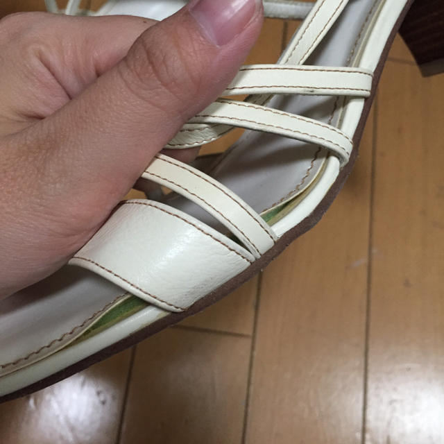 ing(イング)の白サンダル レディースの靴/シューズ(サンダル)の商品写真