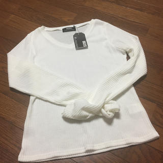 バックス(BACKS)のダグ付き未使用品♡BACS トップス (Tシャツ(長袖/七分))
