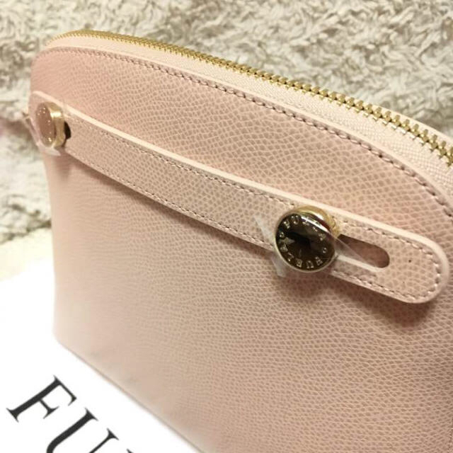 Furla(フルラ)のFURLA♡パイパー♡ミニショルダー♡ピンクベージュ レディースのバッグ(ショルダーバッグ)の商品写真